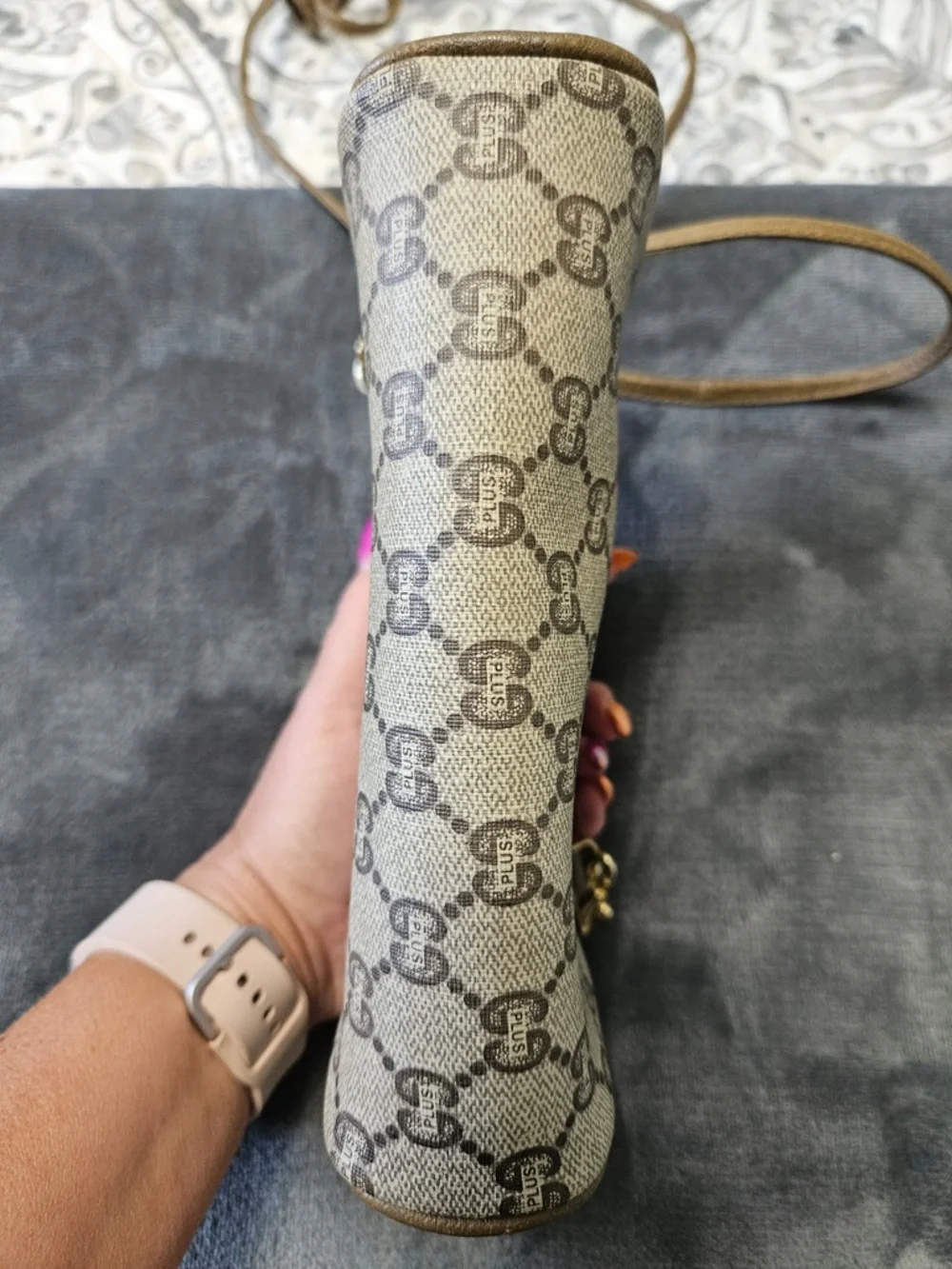 Vintage Gucci Plus shoulder bag/ crossbody - Picture 4 of 7